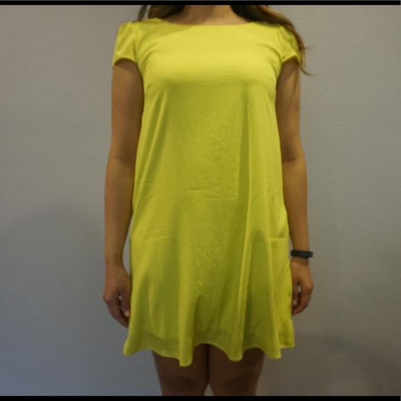 Lulu’s Dress - Picture 3 of 4